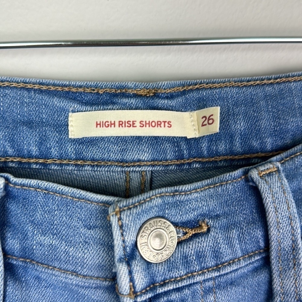 Levi’s Frayed Hem Blue Denim Cutoffs Festival High Waist Stretchy 26 Jean Shorts - Picture 6 of 16